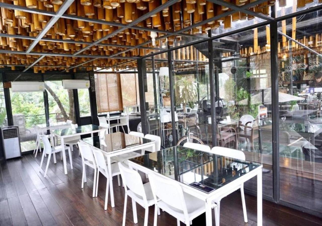 บางกอก ทรี เฮาส์ 4* กรุงเทพมหานคร